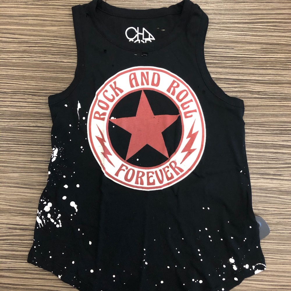 Rock on! Graphic Tee Available in S, M